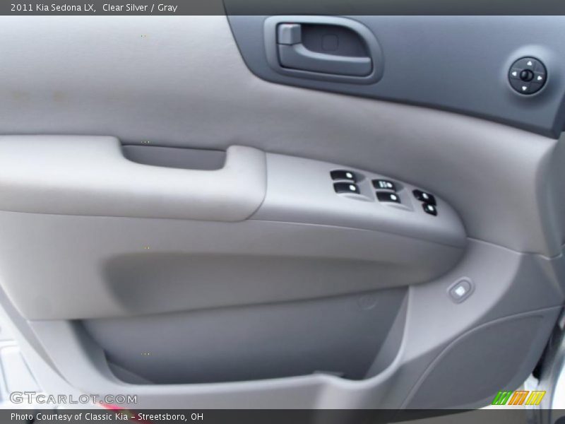 Door Panel of 2011 Sedona LX