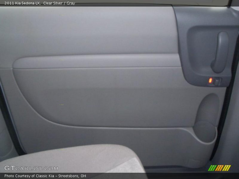 Clear Silver / Gray 2011 Kia Sedona LX