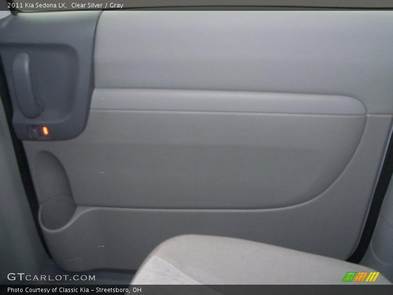 Clear Silver / Gray 2011 Kia Sedona LX