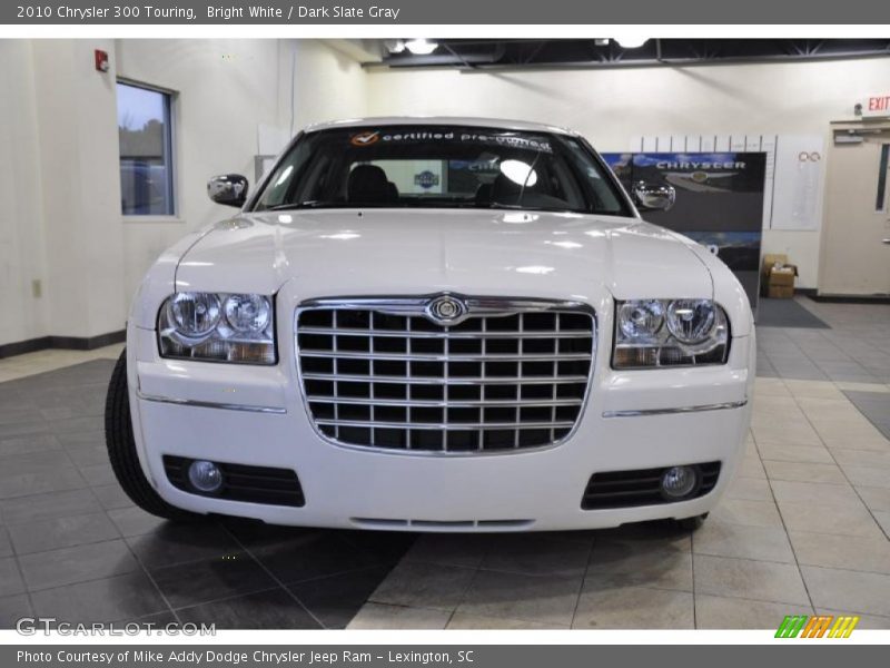 Bright White / Dark Slate Gray 2010 Chrysler 300 Touring