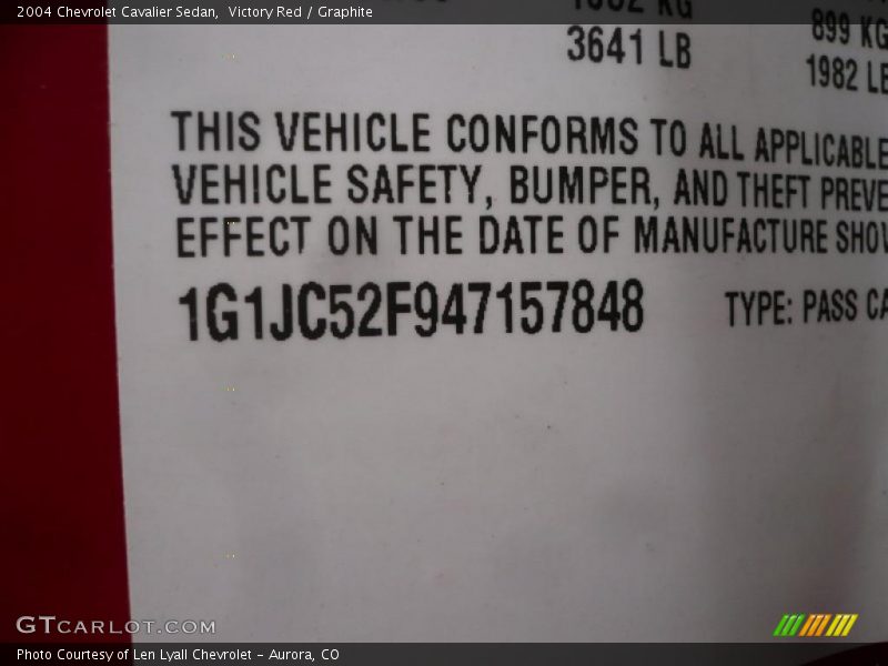Victory Red / Graphite 2004 Chevrolet Cavalier Sedan
