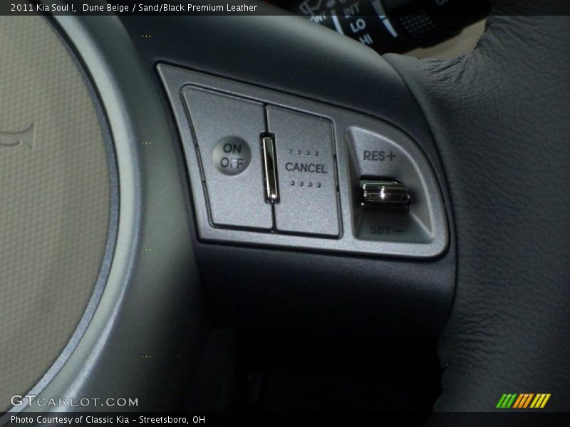 Dune Beige / Sand/Black Premium Leather 2011 Kia Soul !