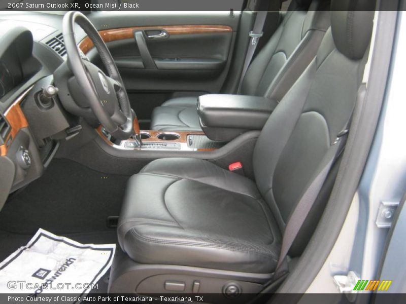  2007 Outlook XR Black Interior
