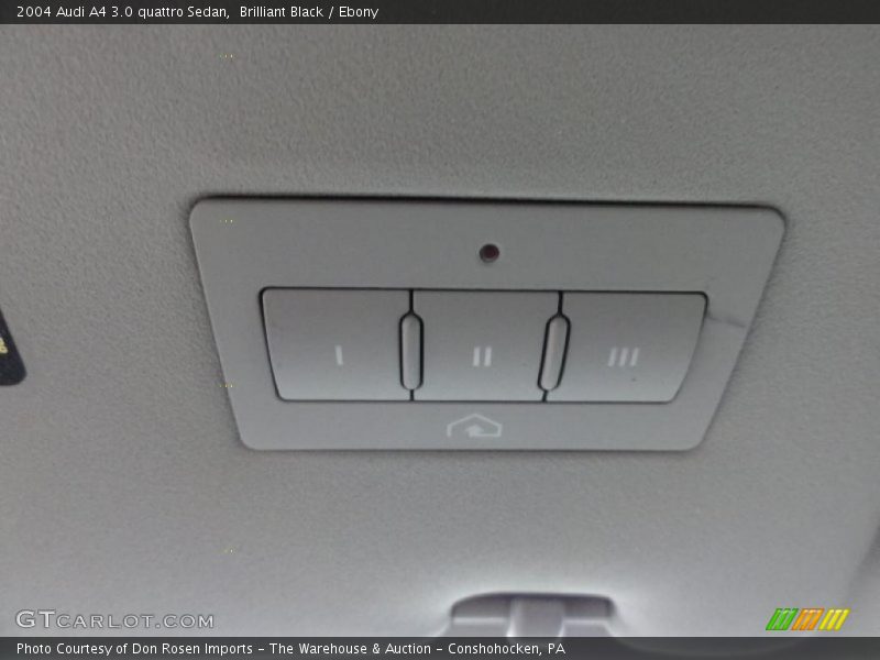 Controls of 2004 A4 3.0 quattro Sedan