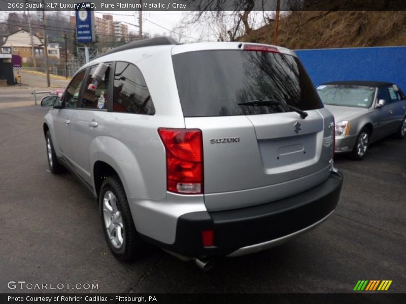 Pure Platinum Metallic / Gray 2009 Suzuki XL7 Luxury AWD