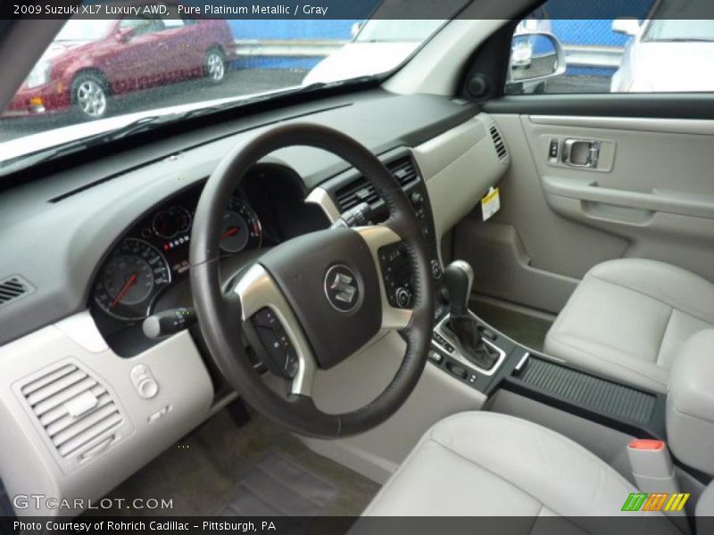  2009 XL7 Luxury AWD Gray Interior