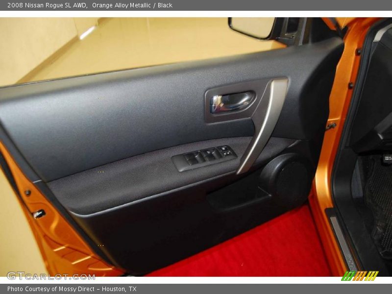 Door Panel of 2008 Rogue SL AWD