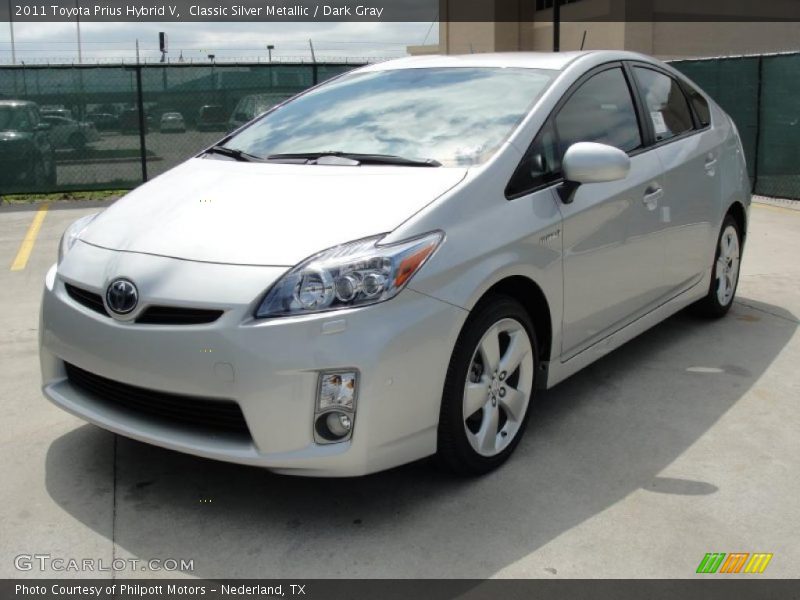  2011 Prius Hybrid V Classic Silver Metallic