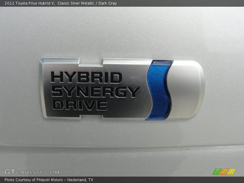  2011 Prius Hybrid V Logo
