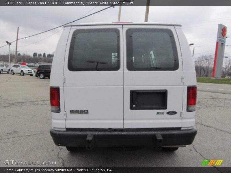 Oxford White / Medium Flint 2010 Ford E Series Van E250 XLT Commericial