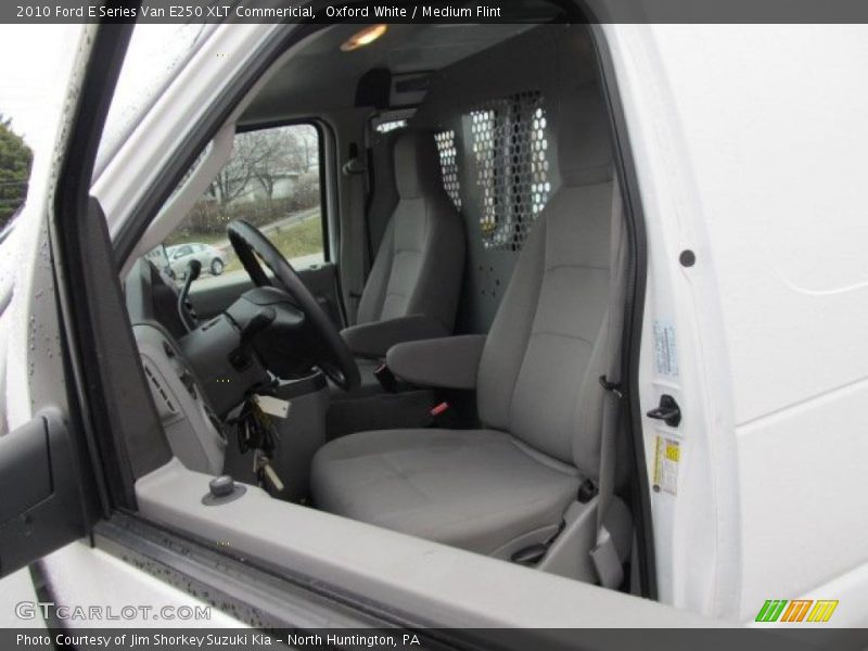 Oxford White / Medium Flint 2010 Ford E Series Van E250 XLT Commericial