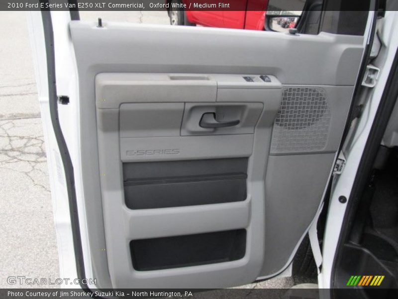 Oxford White / Medium Flint 2010 Ford E Series Van E250 XLT Commericial