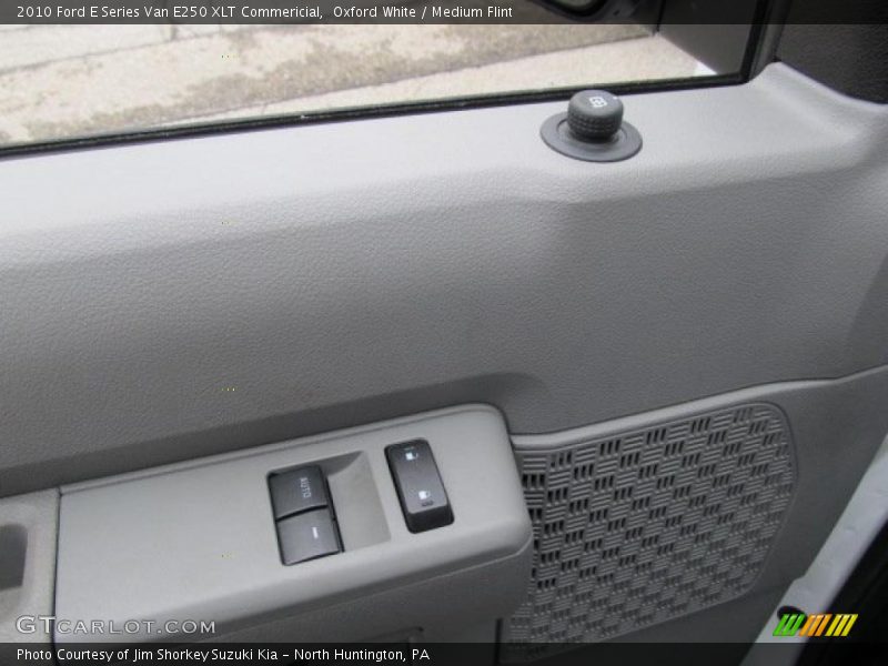 Oxford White / Medium Flint 2010 Ford E Series Van E250 XLT Commericial