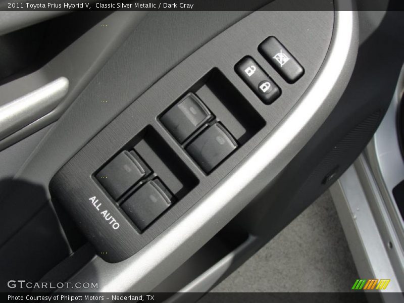 Classic Silver Metallic / Dark Gray 2011 Toyota Prius Hybrid V