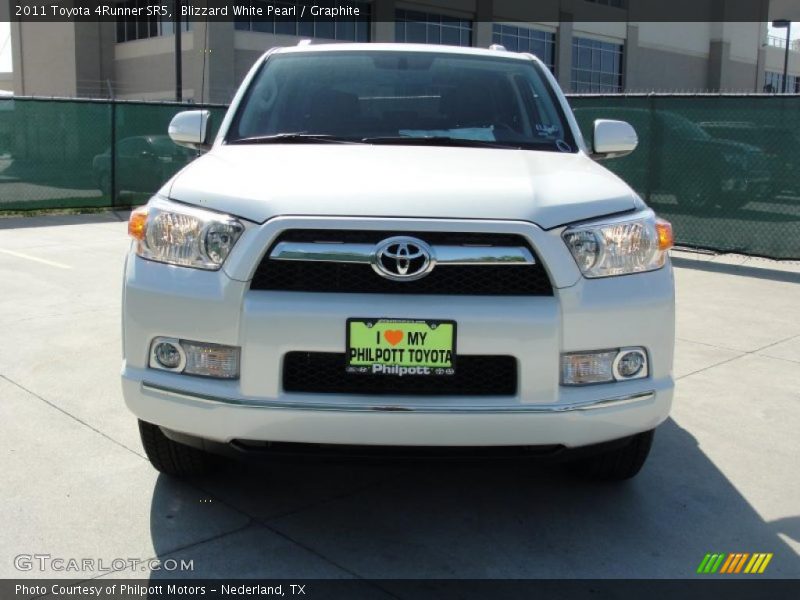 Blizzard White Pearl / Graphite 2011 Toyota 4Runner SR5