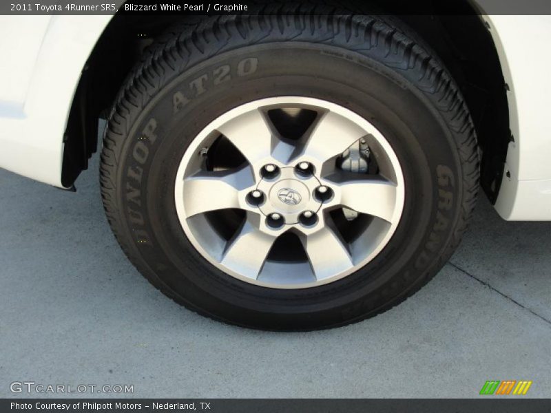 Blizzard White Pearl / Graphite 2011 Toyota 4Runner SR5