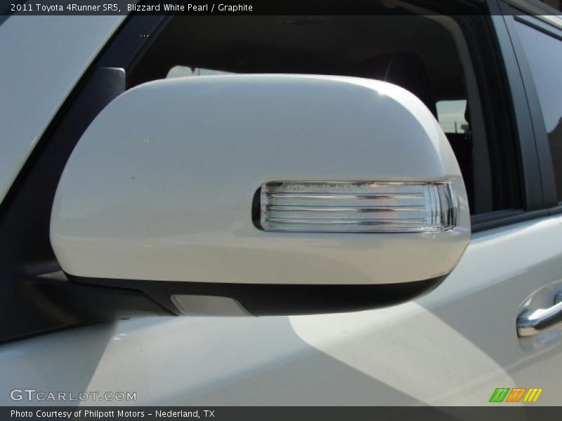 Blizzard White Pearl / Graphite 2011 Toyota 4Runner SR5