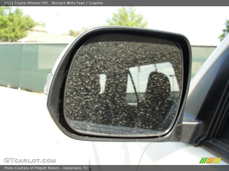 Blizzard White Pearl / Graphite 2011 Toyota 4Runner SR5