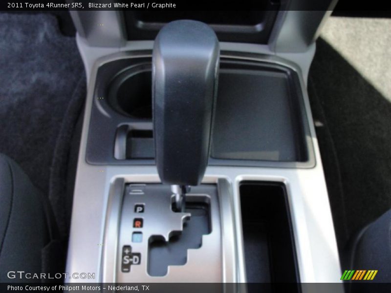 Blizzard White Pearl / Graphite 2011 Toyota 4Runner SR5