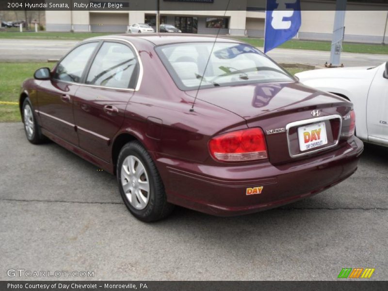 Ruby Red / Beige 2004 Hyundai Sonata