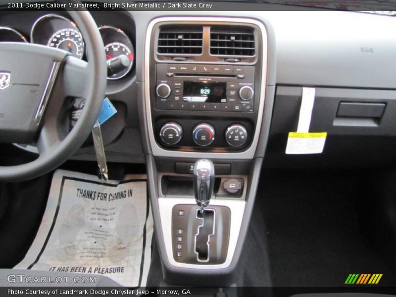 Bright Silver Metallic / Dark Slate Gray 2011 Dodge Caliber Mainstreet