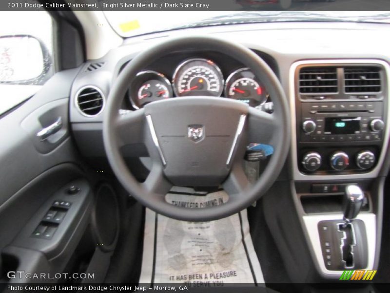 Bright Silver Metallic / Dark Slate Gray 2011 Dodge Caliber Mainstreet