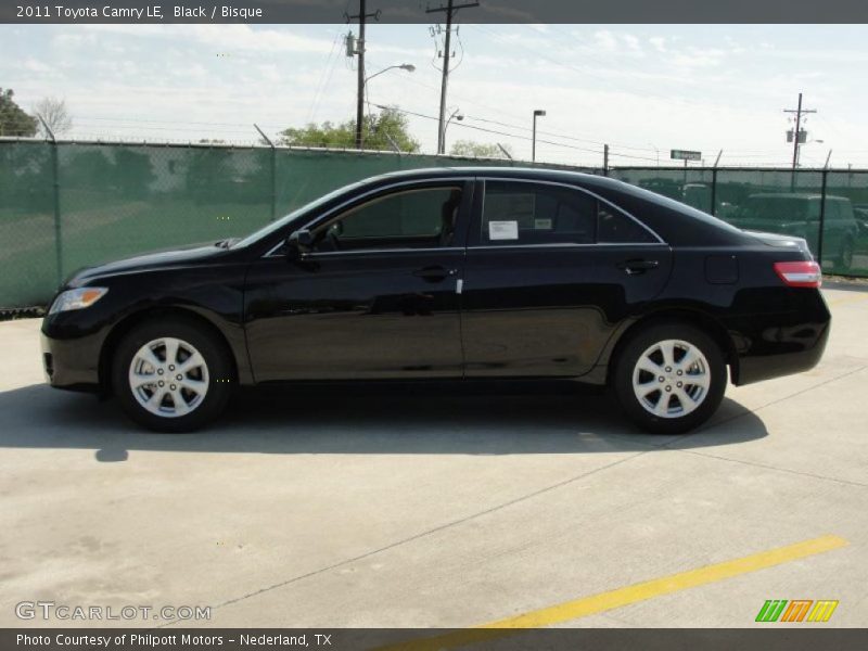 Black / Bisque 2011 Toyota Camry LE