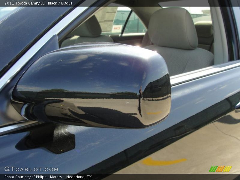 Black / Bisque 2011 Toyota Camry LE