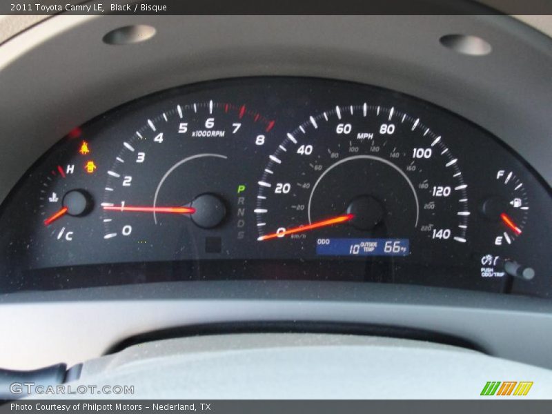 Black / Bisque 2011 Toyota Camry LE