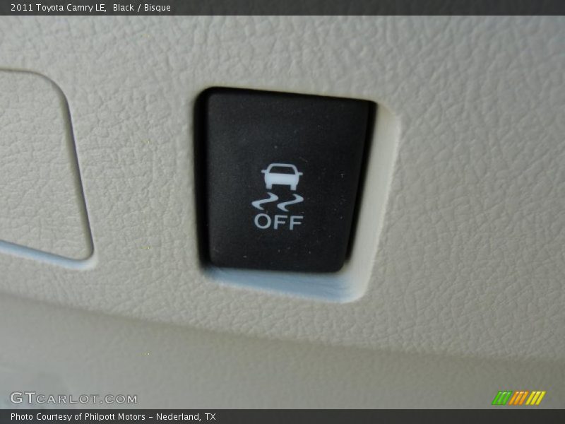 Black / Bisque 2011 Toyota Camry LE