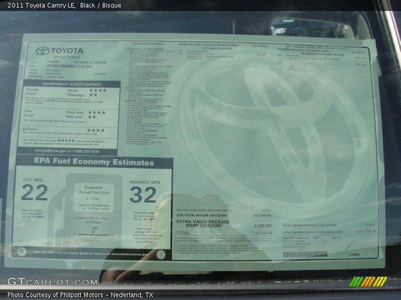 Black / Bisque 2011 Toyota Camry LE