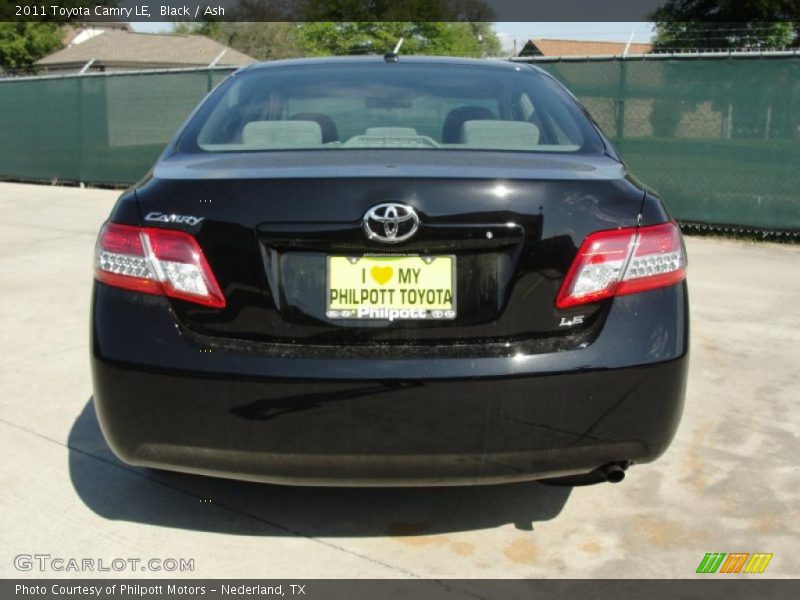 Black / Ash 2011 Toyota Camry LE