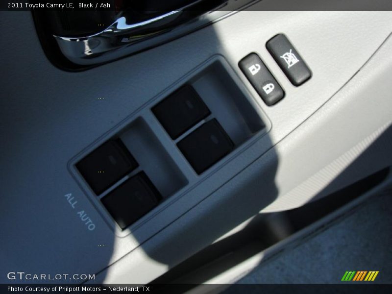 Black / Ash 2011 Toyota Camry LE