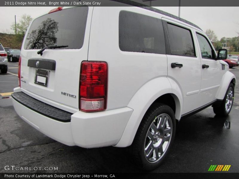Bright White / Dark Slate Gray 2011 Dodge Nitro Heat