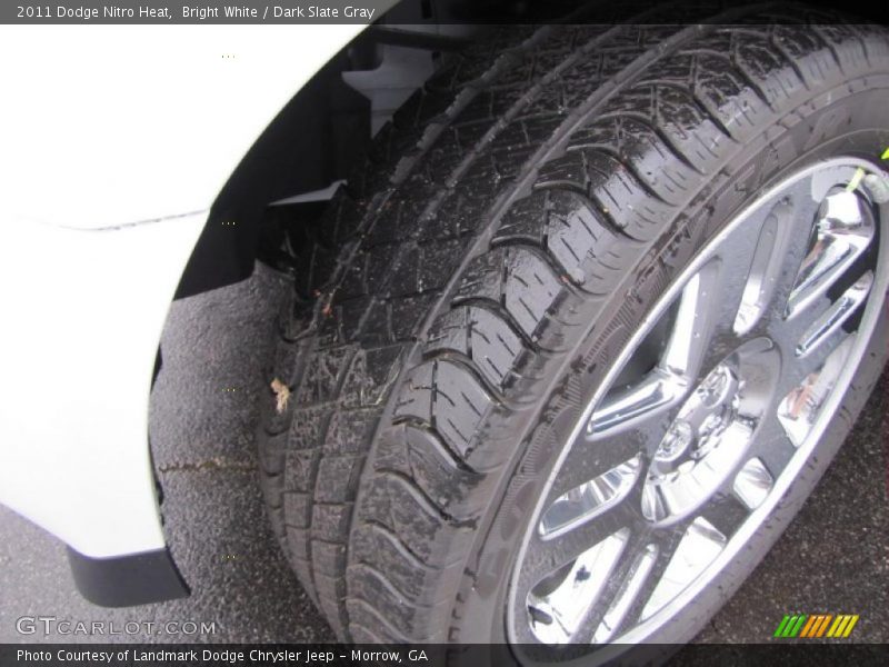 Bright White / Dark Slate Gray 2011 Dodge Nitro Heat