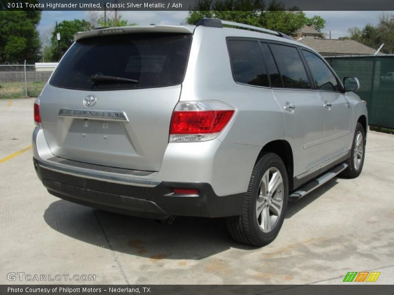 Classic Silver Metallic / Ash 2011 Toyota Highlander Limited