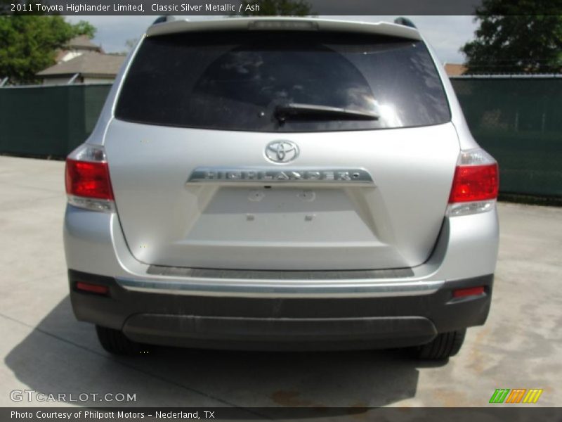 Classic Silver Metallic / Ash 2011 Toyota Highlander Limited