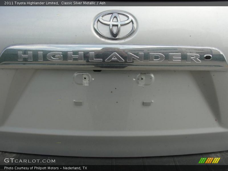 Classic Silver Metallic / Ash 2011 Toyota Highlander Limited