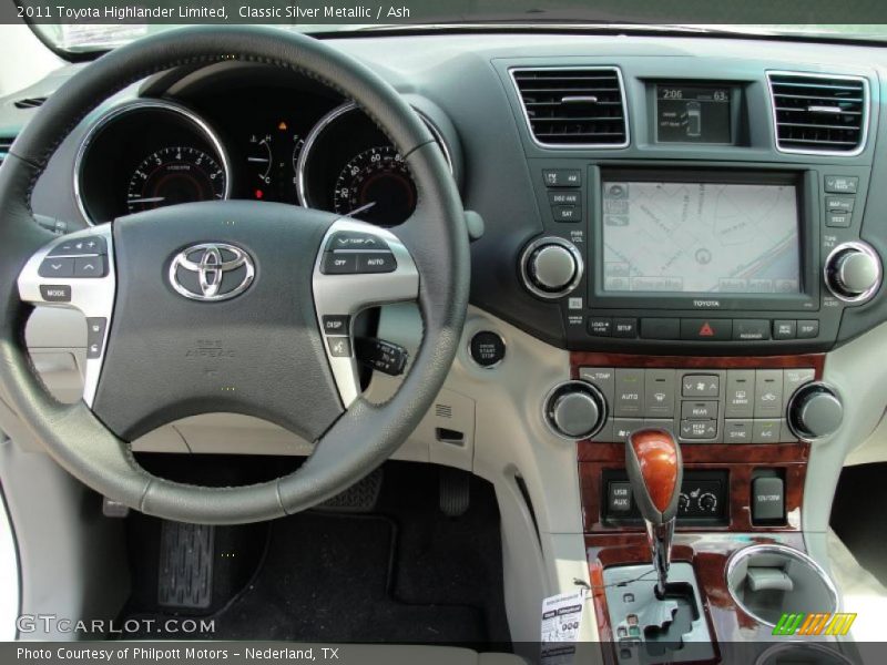Classic Silver Metallic / Ash 2011 Toyota Highlander Limited