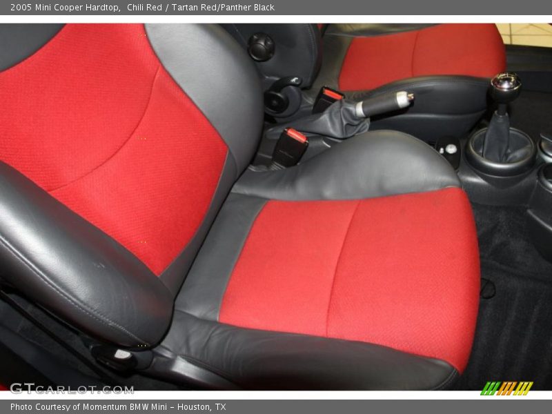 Chili Red / Tartan Red/Panther Black 2005 Mini Cooper Hardtop