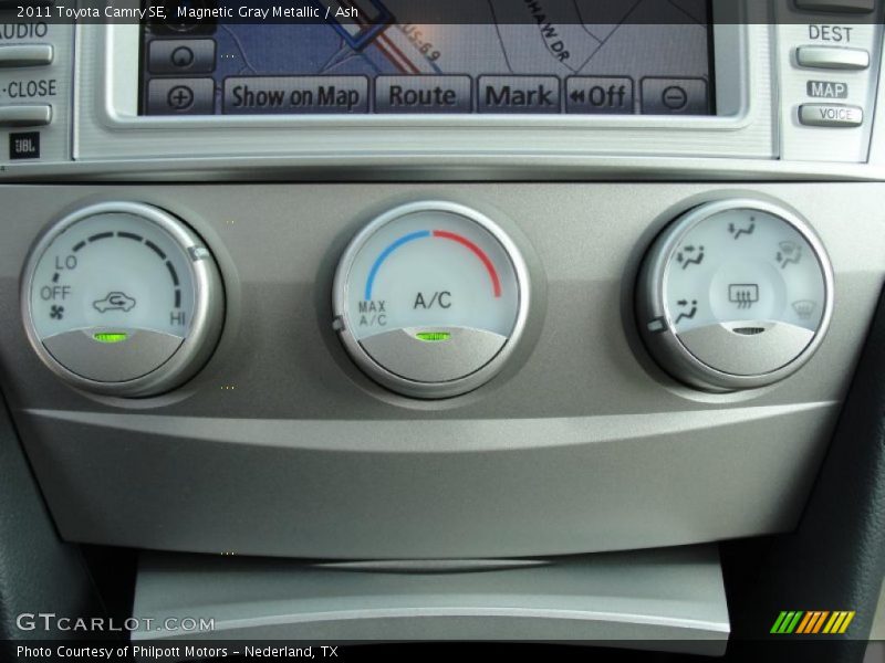 Magnetic Gray Metallic / Ash 2011 Toyota Camry SE