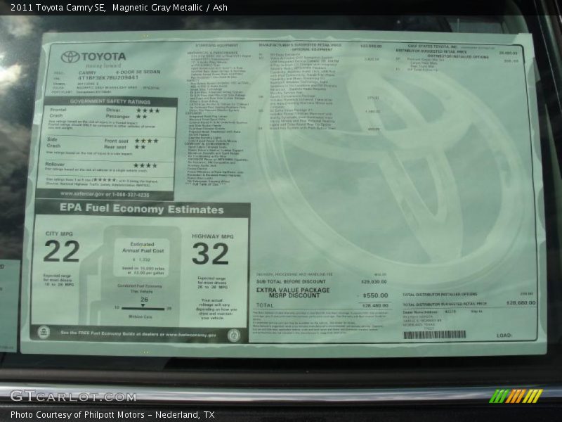 Magnetic Gray Metallic / Ash 2011 Toyota Camry SE