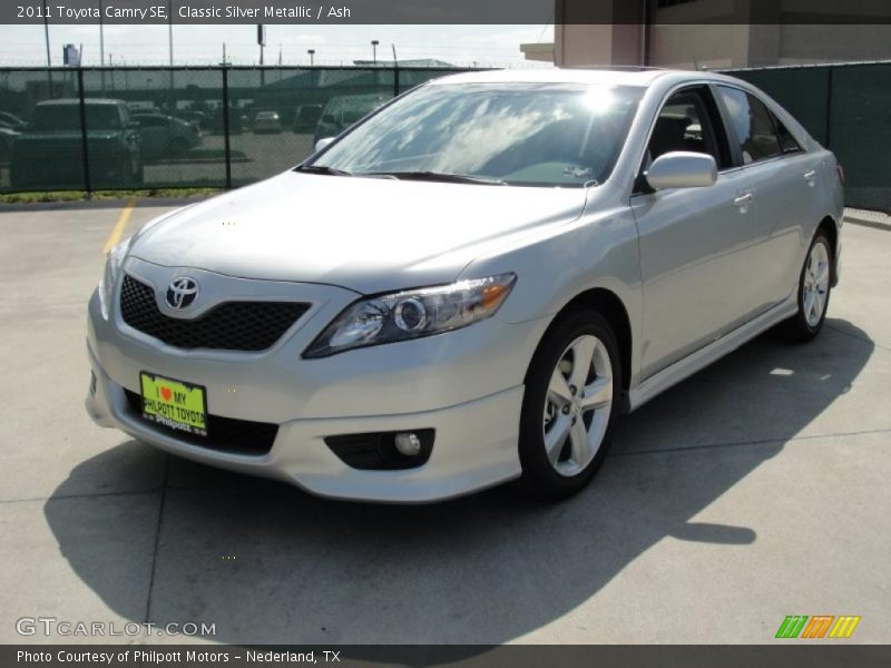 Classic Silver Metallic / Ash 2011 Toyota Camry SE