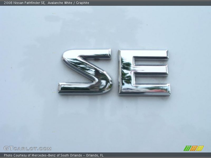 Avalanche White / Graphite 2008 Nissan Pathfinder SE