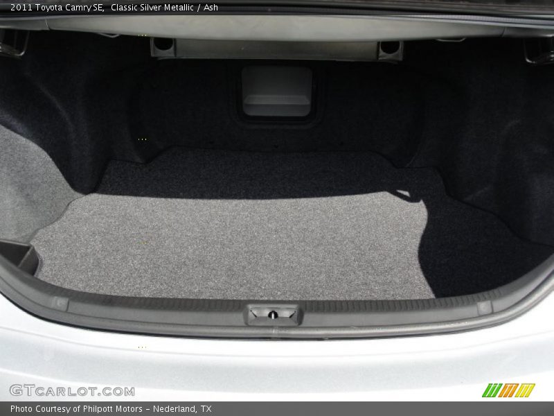 Classic Silver Metallic / Ash 2011 Toyota Camry SE