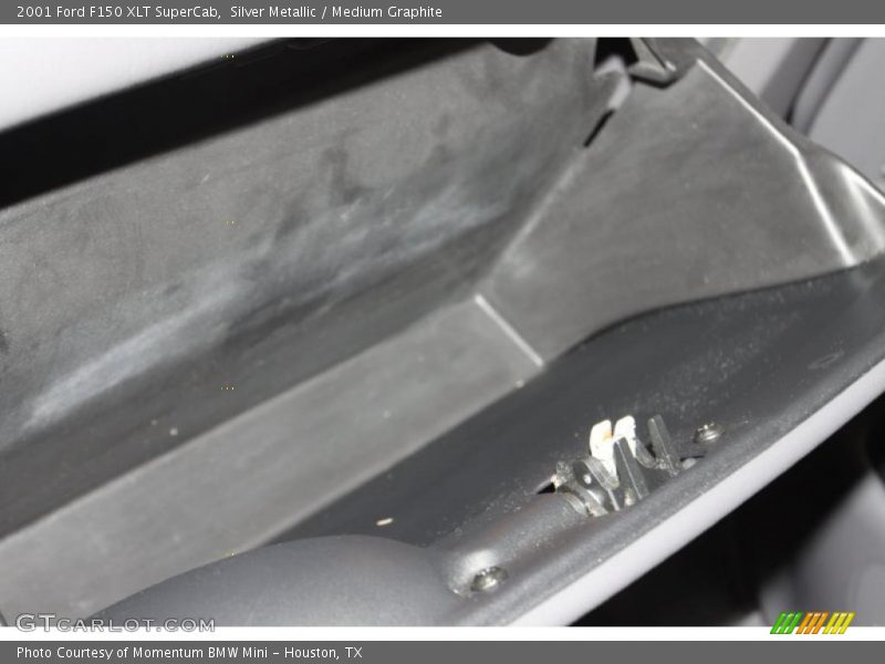 Silver Metallic / Medium Graphite 2001 Ford F150 XLT SuperCab