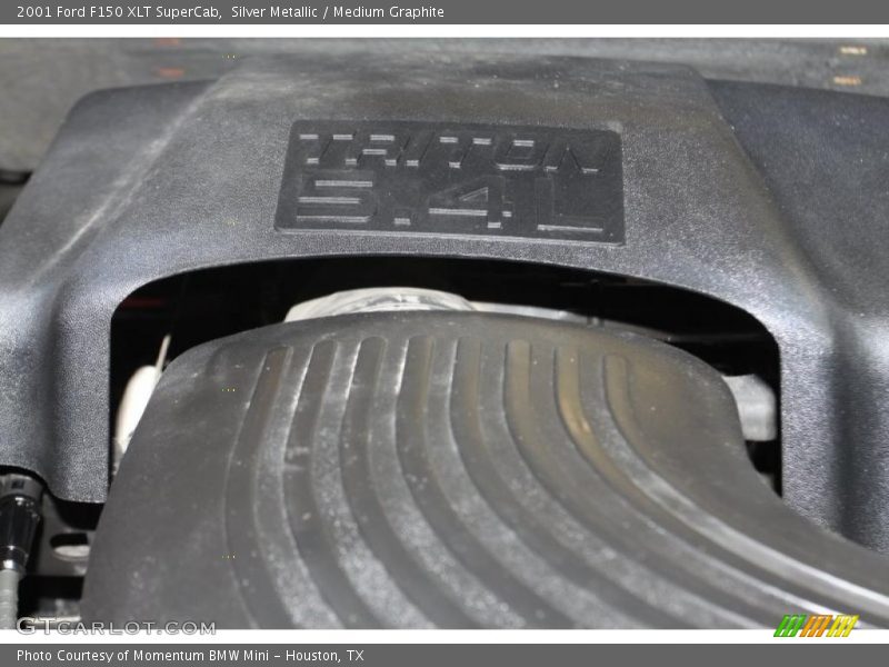 Silver Metallic / Medium Graphite 2001 Ford F150 XLT SuperCab