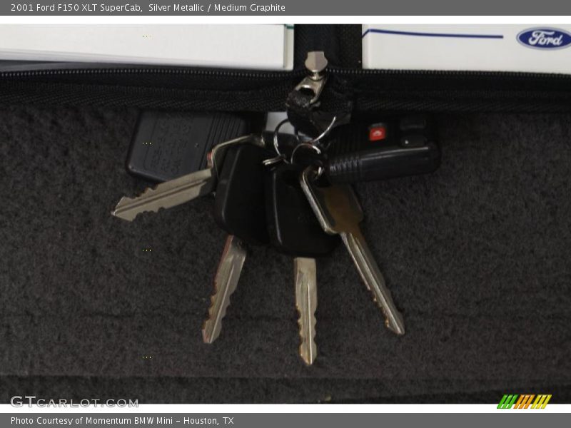 Silver Metallic / Medium Graphite 2001 Ford F150 XLT SuperCab