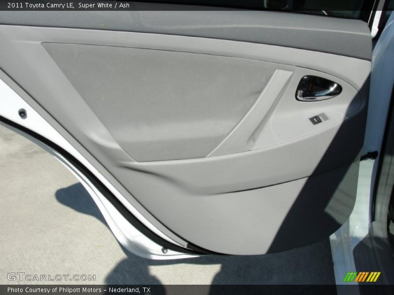 Super White / Ash 2011 Toyota Camry LE