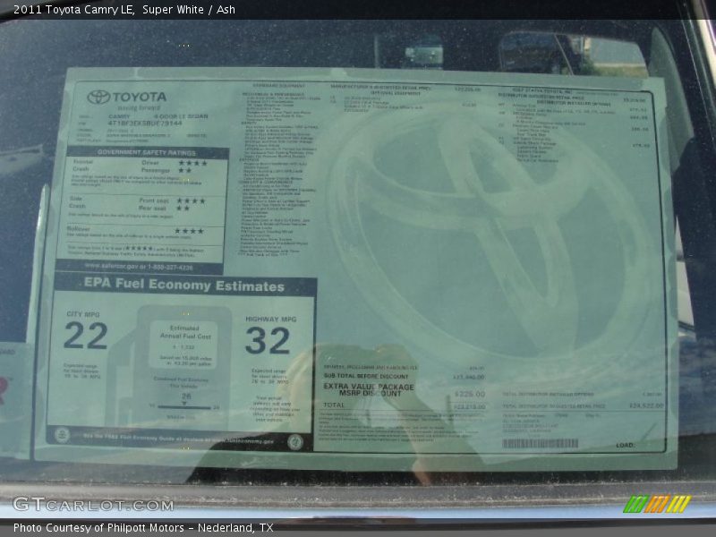 Super White / Ash 2011 Toyota Camry LE